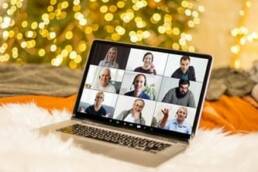How to Stay Connected With Family and Friends This Holiday Season